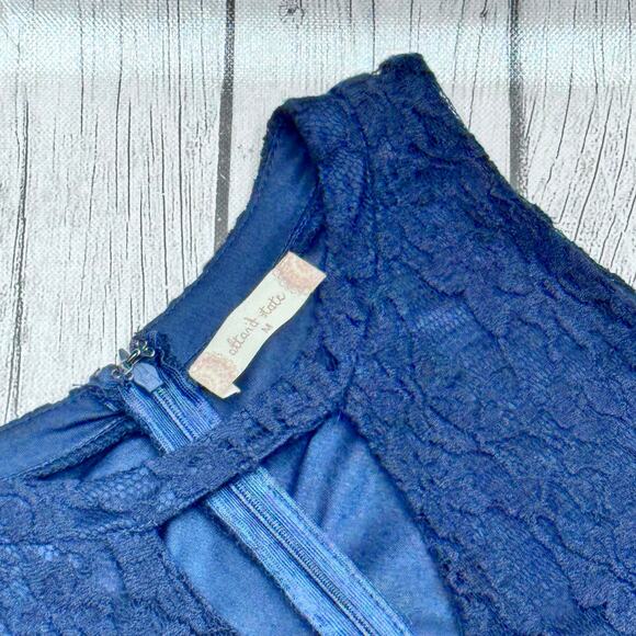 Altar’d State Navy Blue Boho Lace Dress Size Medium - Picture 4 of 5